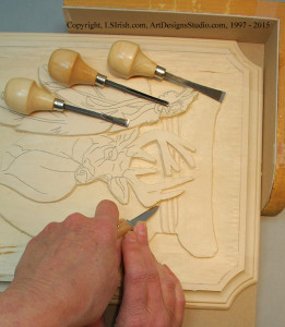 Stop cutting between elements in a relief wood carving pattern