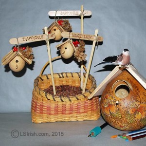 Free Bee House Gourd Project