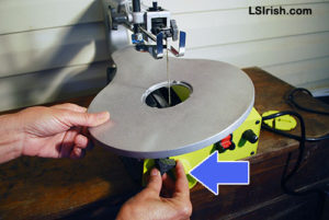 how to change a Ryobi Scroll Saw blade