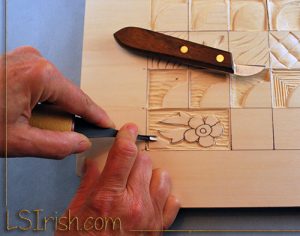 wood carving a simple flower